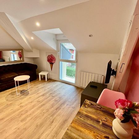 Apartamento Maison Des Fleurs La Terrasse  Exterior foto